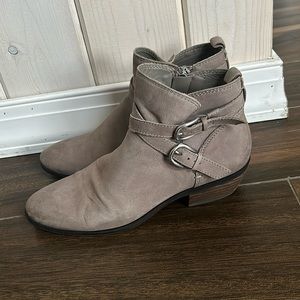 Sam Edelman gray leather ankle boots 7.5